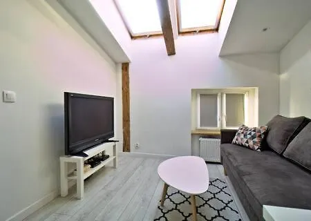 アパート Stayinpoznan, Z Widokiem Na Ratusz, Wifi, Klimatyzacja, 4 Pietro - Brak Windy *